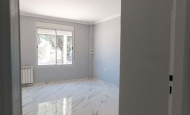 Casa en venta c/ cochera en Pacífico