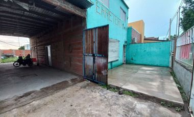 VENTA CASA C/ LOCAL FRENTE A PLAZA -ÁNGEL GALLARDO