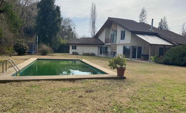 Casa en venta  en MACHALÍ