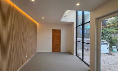 Casa en arriendo en LO BARNECHEA