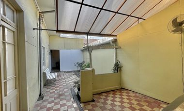 Casa en Arriendo en AMPLIA CASA A PASOS DE METRO ÑUBLE 4D+1B+2B