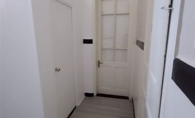 Casa en Arriendo en AMPLIA CASA A PASOS DE METRO ÑUBLE 4D+1B+2B