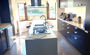 Casa en Venta en CLUB DE GOLF LOS LIRIOS