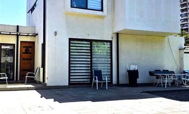 Casa en Arriendo en Vaticano 4050