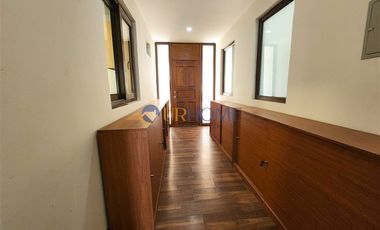 Casa en Venta en OPORTUNIDAD TERRENO CON CASA CURACAVI Condominio Bosques de Miraflores