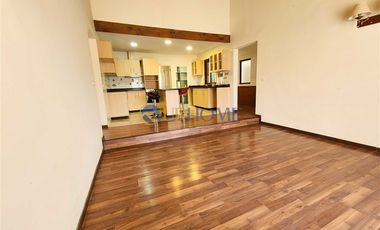 Casa en Venta en OPORTUNIDAD TERRENO CON CASA CURACAVI Condominio Bosques de Miraflores