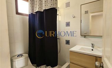 Casa en Venta en OPORTUNIDAD TERRENO CON CASA CURACAVI Condominio Bosques de Miraflores