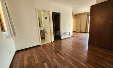 Casa en Venta en OPORTUNIDAD TERRENO CON CASA CURACAVI Condominio Bosques de Miraflores