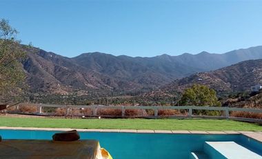 Casa en Venta en OPORTUNIDAD TERRENO CON CASA CURACAVI Condominio Bosques de Miraflores