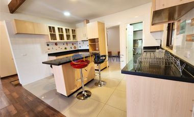 Casa en Venta en OPORTUNIDAD TERRENO CON CASA CURACAVI Condominio Bosques de Miraflores