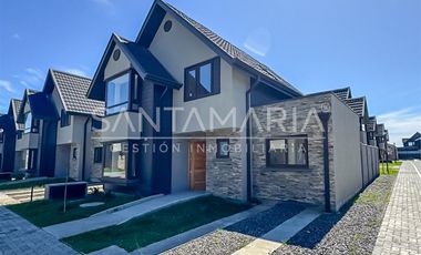 Casa en Arriendo en Parques de Carriel