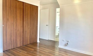 Casa en Arriendo en Avenida Santa Cruz 291. La Cruz