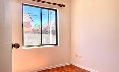 Casa en Arriendo en Avenida Santa Cruz 291. La Cruz