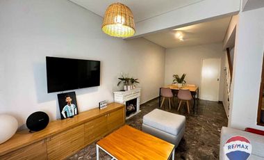 CASA EN VENTA 6 AMBIENTES BARRACAS CON COCHERA