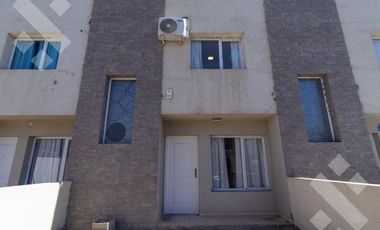 Alquiler duplex 2 dormitorios B° Perticone Centenario