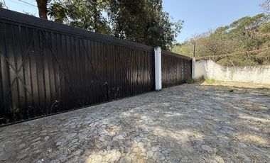 Quinta con excelentes espacios para vivir o gran potencial para desarrollarse