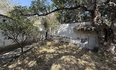 Quinta con excelentes espacios para vivir o gran potencial para desarrollarse