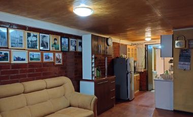 CASABLANCA, CASA ESQUINA EN VILLA SAN GABRIEL