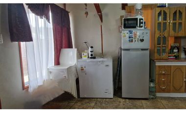 Venta de casa de 81 m2, en terreno de 247 m2., en Los Molles.