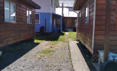 SE VENDE CASA GRANDE , INCLUYE 5 CABAÑAS EN PUERTO MONTT