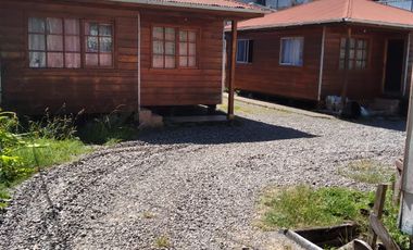 SE VENDE CASA GRANDE , INCLUYE 5 CABAÑAS EN PUERTO MONTT