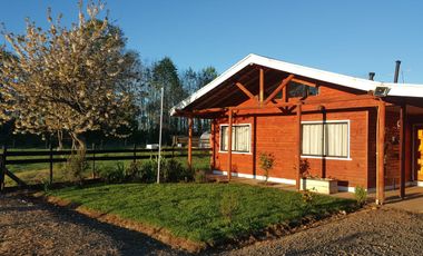 EN VENTA HERMOSA  CASA EN PARCELA DE AGRADO