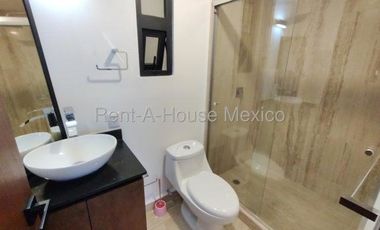 Departamento en Fraccionamiento Cañadas del Lago