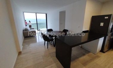 Departamento en Fraccionamiento Cañadas del Lago