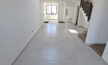 Hermoso departamento en venta para entrega inmediata, de doble nivel con amenida