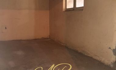 VENDO CASA EXCELENTE UBICACIÓN PARA REMODELAR