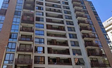Departamento en arriendo c/ estacionamiento en Barrio El Golf