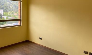 Departamento en arriendo c/ estacionamiento en Centro de Concepción