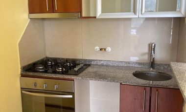 Departamento en arriendo c/ estacionamiento en Centro de Concepción