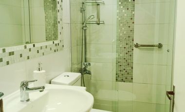 Casa en arriendo c/ estacionamiento en Reñaca