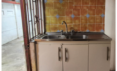 Casa Coronel ¡Inversionistas! Única con 7 dormitorios y 2 baños