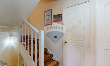 Bella casa en La Florida (4+1 d / 3 b)