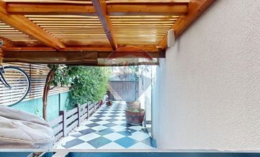 Bella casa en La Florida (4+1 d / 3 b)