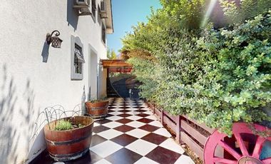 Bella casa en La Florida (4+1 d / 3 b)