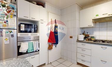 Bella casa en La Florida (4+1 d / 3 b)