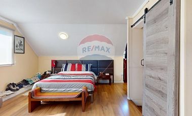 Bella casa en La Florida (4+1 d / 3 b)