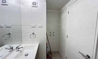 2D 1B Piso 22 c/Estac. Metro Valdovinos