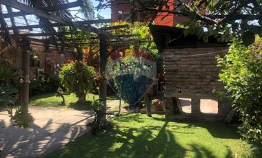 Amplia y gran patio, Casa en San Miguel.