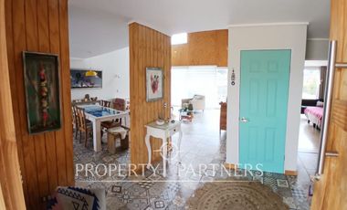 Acogedora casa en arriendo en Polo Maitencillo - año corrido