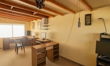 Amplia Casa de 3 pisos en La Florida!