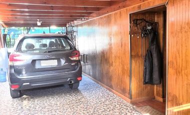 Amplia Casa de 3 pisos en La Florida!