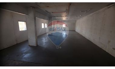 3 Locales Com. + Oficina + Bodega en Patronato