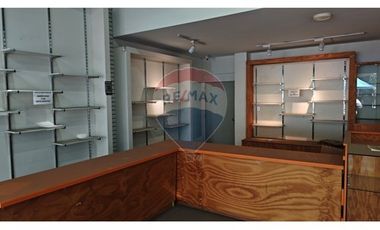 3 Locales Com. + Oficina + Bodega en Patronato