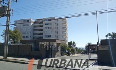 CÓMODO DEPARTAMENTO EN CONDOMINIO RESERVA DE HUASCO