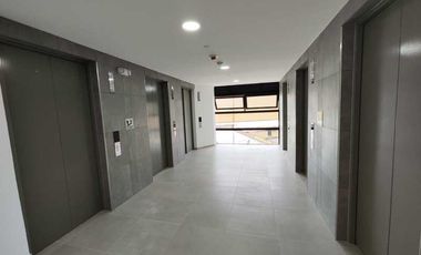 CONSULTORIO EN ARRIENDO UBICADO EN EL POBLADO SECTOR SAN DIEGO