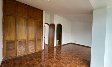 APARTAMENTO EN ARRIENDO EN AV ALBERTO MENDOZA/MANIZALES